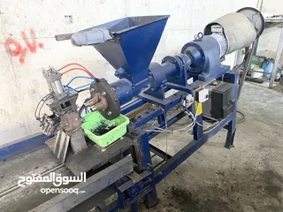  4 مصنع فحم مضغوط - للبيع أو الضمان - بسعر شيييييييل