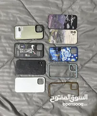  6 Iphone 12 128gb بحالة الوكالة وبدون اي خدش مع 9 كفرات وشاحن اصلي وكرتونة