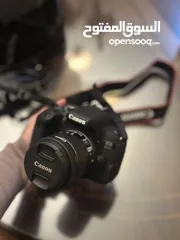  1 كاميرا Canon 800D للبيع