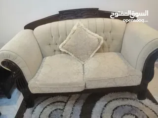  1 طقم كنب للبيع