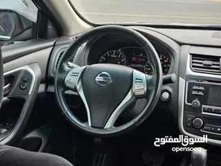  7 Nissan Altima 2017 in good condition