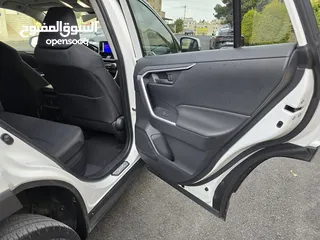  24 تويوتا راف فور 2023 بحالة الوكالة بسعر مغري جدا