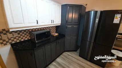  12 شقة مفروشة للإيجار 240م2 ( Property 43226 )-175129170