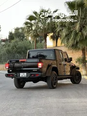  2 Jeep gladiator 2023 بسعر مغررري