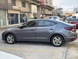  1 Hyundai Elantra Bahrain Agent only 33,500 km driven.