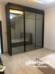  18 خزائن حائط تفصيل يبداء سعر المتر المربع من 45 دينار جميع انواع الخشب متوفرة