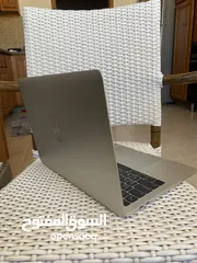  9 MacBook Pro i5 Touch Bar 2019 i5 13.3 8ram 128 ssd like new