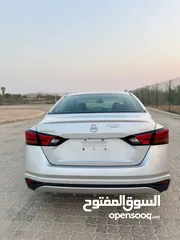  13 Nissan alima 2021 S