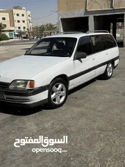  1 اوبل اوميغا ستيشن 1991