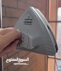  3 مكنسه روبوت وممسحة زجاج مغناطيسيه