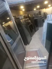  8 عاااالم المستعمل جميع انواع الشبابيك المنيوم والبوابالخشب والحديد والمطابخ