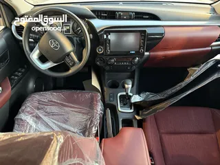  14 Toyota hilux 2025  زيرو وارد و كفالة الوكيل