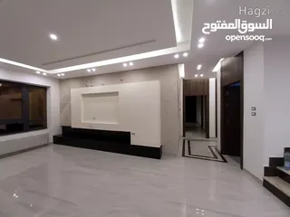  6 شقه طابق تالت مع روف دوبلكس غير مفروشه للبيع في منطقه طريق المطار الغب... ( Property ID : 30187 )