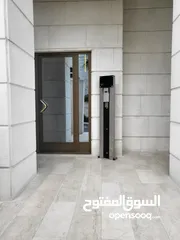  5 شقه مميزه  للايجار نصف مفروش بمنطقه عبدون الشمالي لحق حالك
