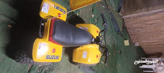  4 Suzuki 50 CC