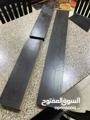  7 طاولة تلفزيون مع 3 رفوف تعليق للبيع