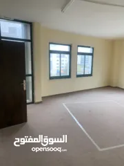  8 مكتب للايجار