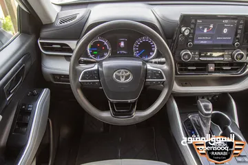  5 Toyota Highlander 2020 Le