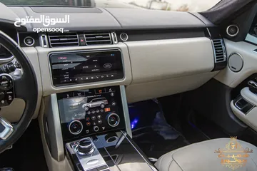  10 Range Rover Vogue Autobiography Plug in hybrid Black Edition 2019