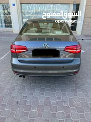  2 Volkwagen Jetta