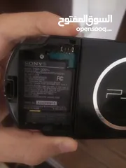  2 كفرات ايفون مع بور بانك مع جهاز PSP 3001 اقرأ الوصف