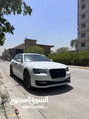  8 كراسلر s300