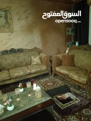  2 كنب موكيت برادي للبيع