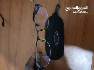  2 نظارات طبية مستعمله okly