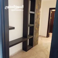  21 خلدا ـ شقه ارضيه فارغه للايجار ـ 200 متر داخلي  200 متر خارجي + حديقه مشجره - كراج خاص