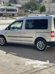  13 فولكسفاغن كادي
