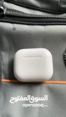  3 Apple airpod3