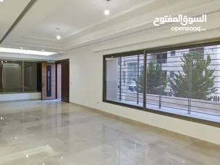  30 شقة جديدة للبيع اربع غرف نوم مع حديقة في دير غبار