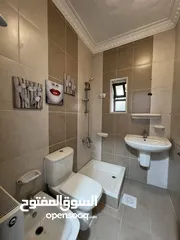  4 شقة مميزة للبيع بداعي السفر في الجاردنز وبسعر لقطة
