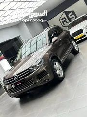  3 Touareg V6 4WD 2014 Oman agency first owner
