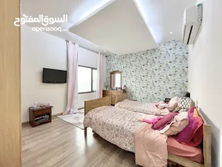  14 شقة للبيع في الحد قرب محطة الأنجال