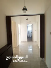  16 شقة 171 م في منطقة خلدا بالقرب من مدارس الدر المنثور 