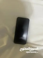  2 للبيع ايفون 12برو جديد مافيه شي قبل اقل من شهر شاريه
