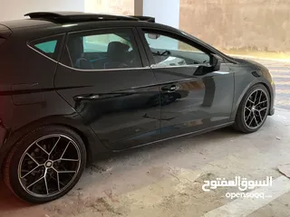  2 سيارة Seat Leon Xcellence 2018 للبيع بحالة ممتازة بسعر الكاش فقط .