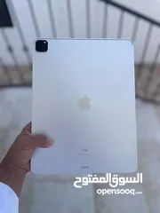  1 ايباد برو مستخدم للبيع