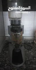  2 ماكينة قهوه اكسبو بار اسبانيه بحاله ممتازه ومطحنه اكسبو بار وكاله