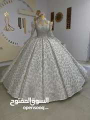  27 فساتين زفاف وسواريه