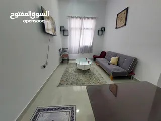  20 شقه مفروشه للإيجار في مدينة الرياض بجنوب الشامخه مكونة من غرفه وصالة