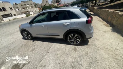  7 للبيع كيا نيرو 2017 "تورنج" أعلى فئة. مواصفات فل كامل  kia niro touring 2017 full options