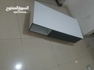  3 طاولت تلفزيون مستعمله