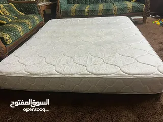  1 فرشات مستعملين للبيع