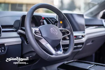  10 ‏Volkswagen ID.6 Crozz (Pro) Prime EV 2022 (‏0) KM كفالة 3 سنوات او 50 الف KM