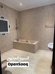  2 For Rent : Furnished Rooms for Executive Bachelors and Couples