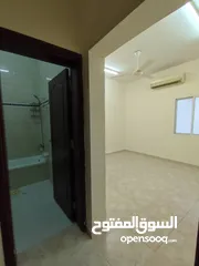  5 غرف مفروشه في الحيل الجنووبي على الطريق العام مباشرة // فقط للشباب العمانين  //