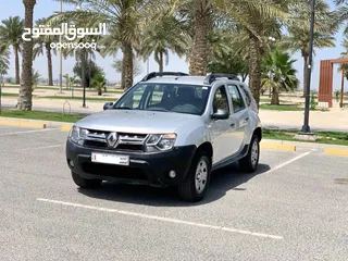  2 Renault Duster 2017 (Silver)