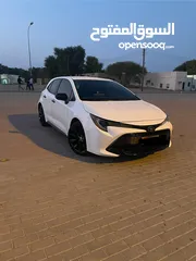  6 Toyota Corolla Hatchback 2022 black edition